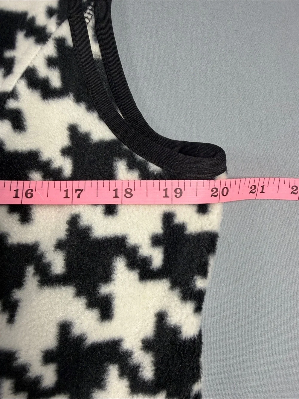 Susan Graver Black & White Houndstooth Fleece Zip Vest